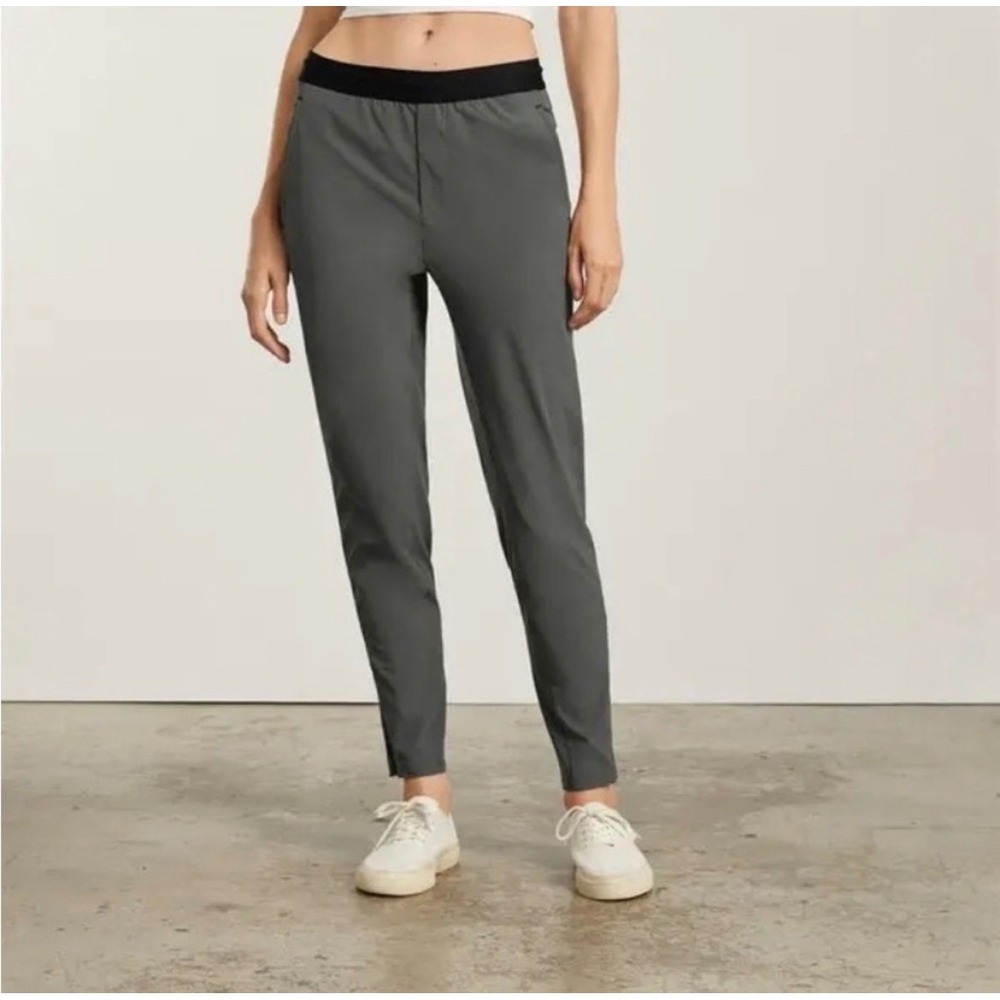 Everlane NWT The Everyone Pant Olive Green Size E2 XS Unisex‎ Activewear